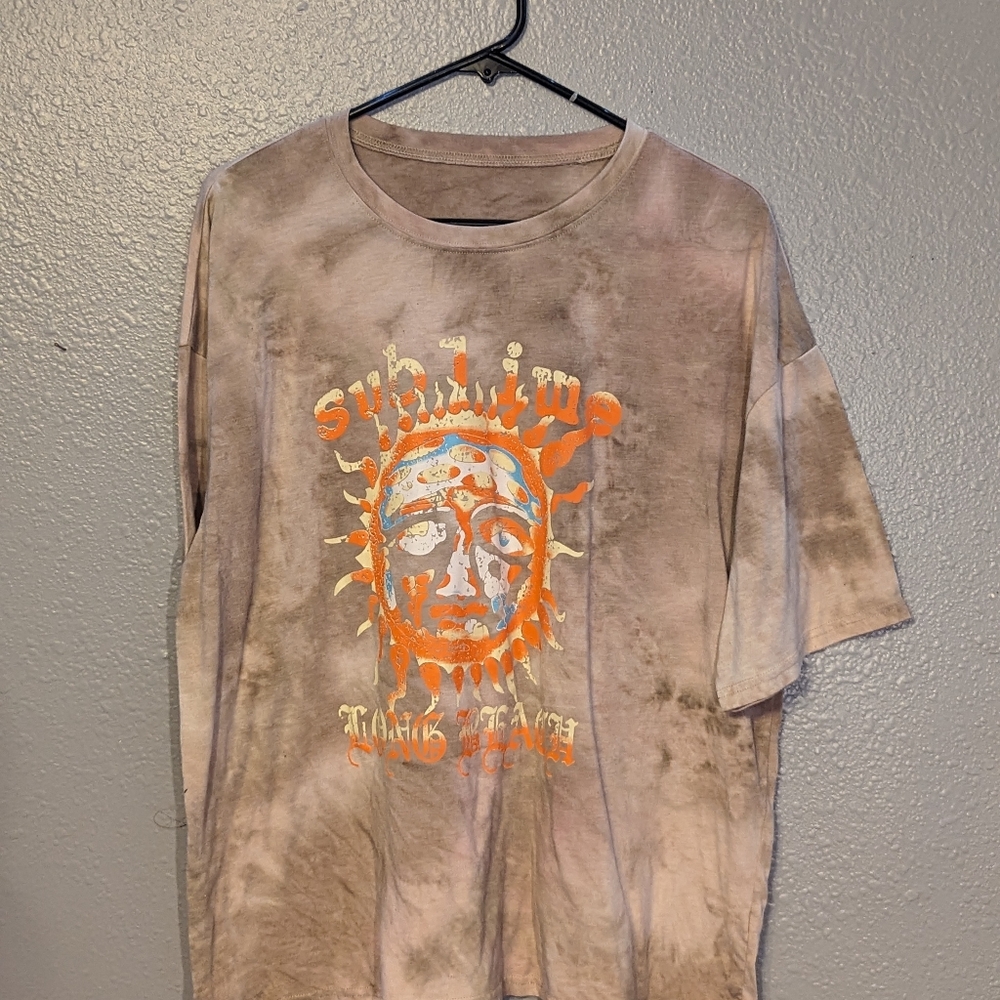 Tee